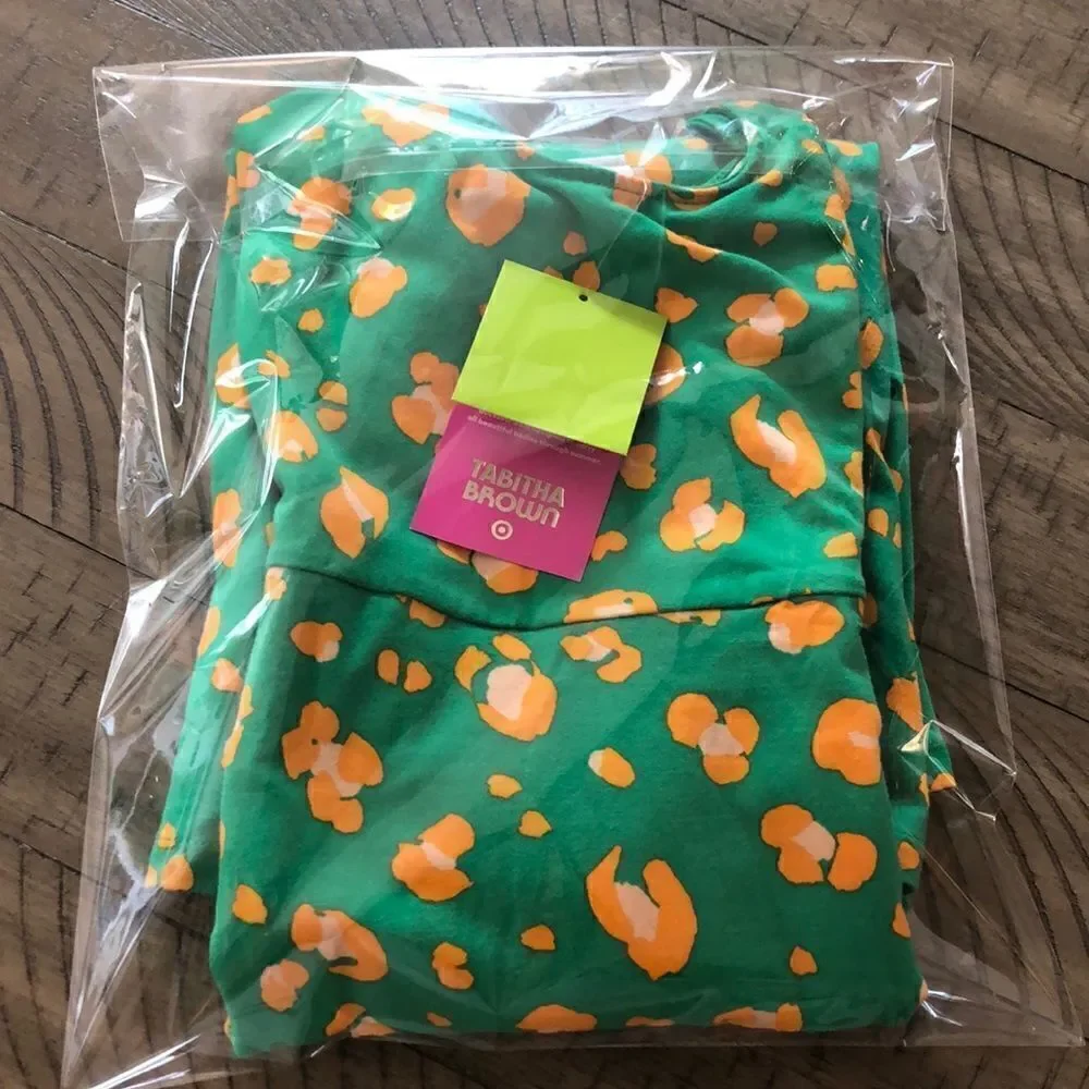 Tabitha Brown rare nwt